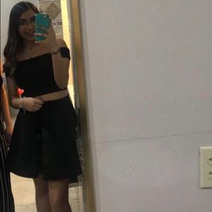 Meet your Posher, Alexia